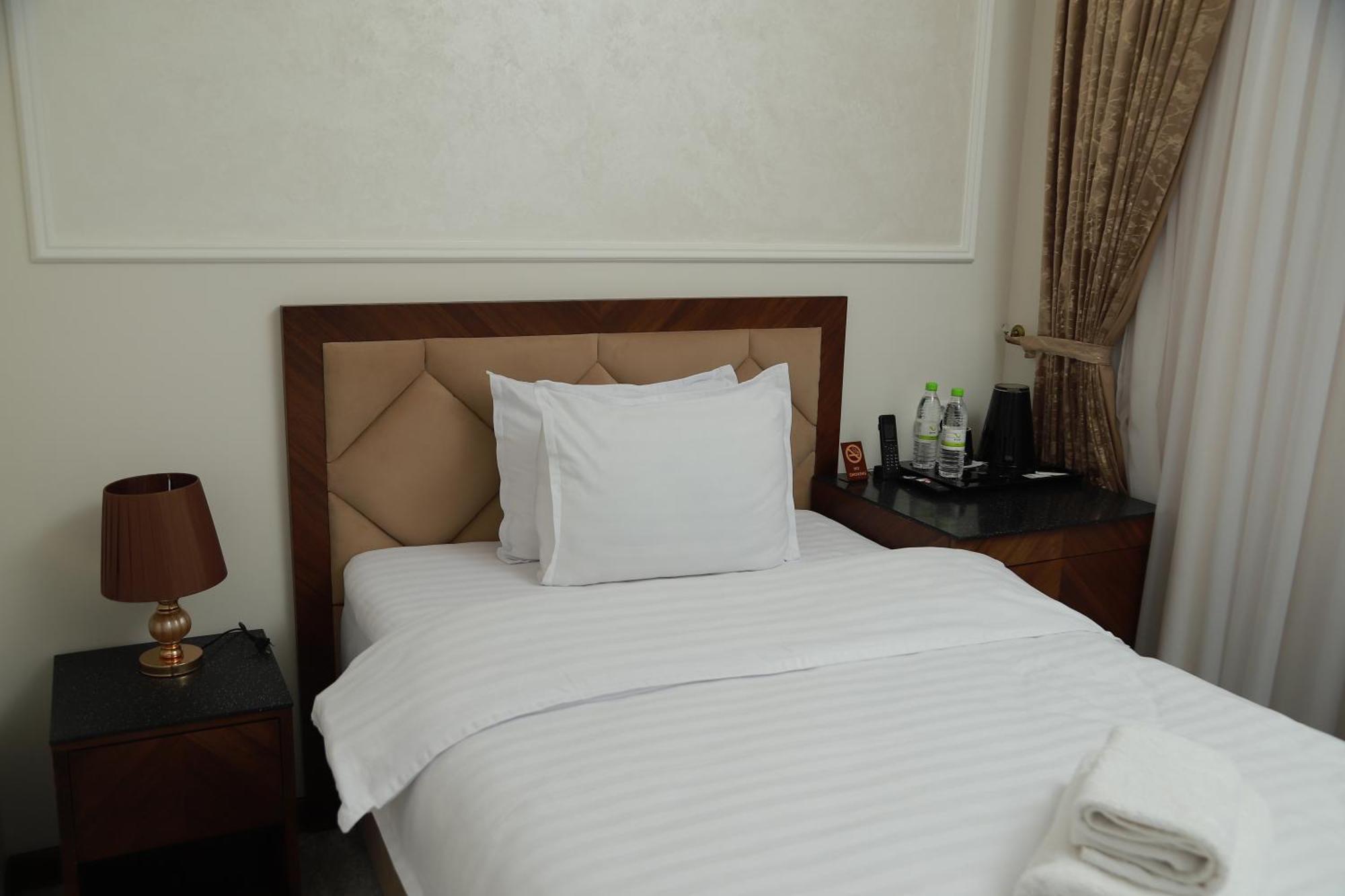 Sandhill Hotel Semerkant Dış mekan fotoğraf